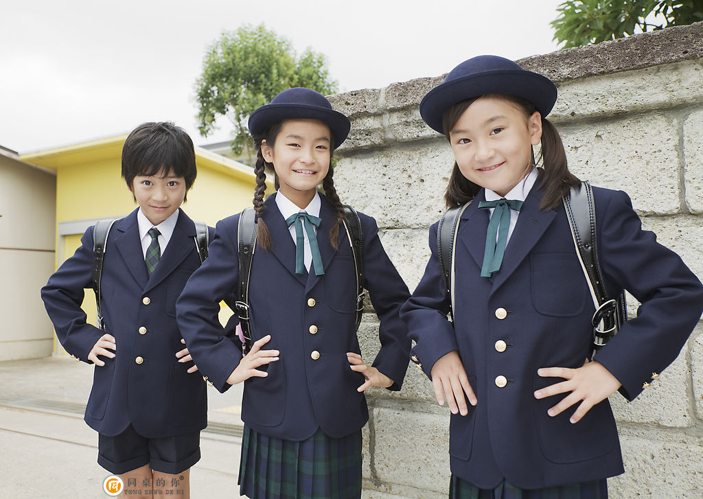 日本中小学校服遭吐槽 “无用”“负担”成罪状