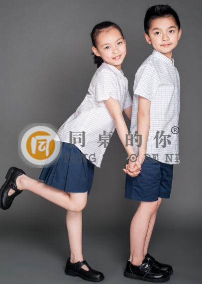 小学校服的美育功能