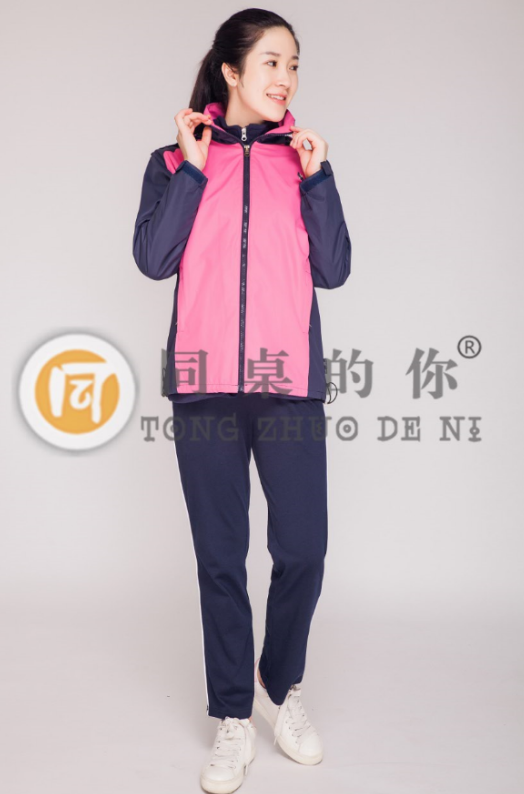 中国智能校服