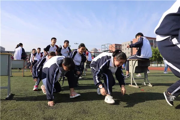 小学校服的选购常识