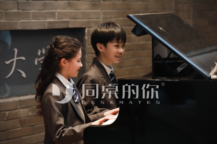 江苏小学生秋季校服定做厂家选择指南