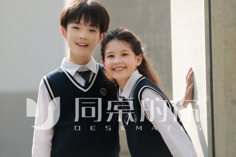 圣澜服饰解答江苏初中校服定做哪家好
