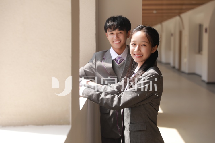 中学生校服定制：从规范管理到文化传承的价值提升