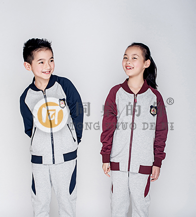 春秋时尚拉链运动装
