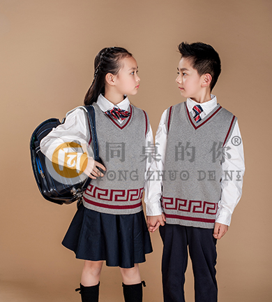 春秋回形纹正装三件套